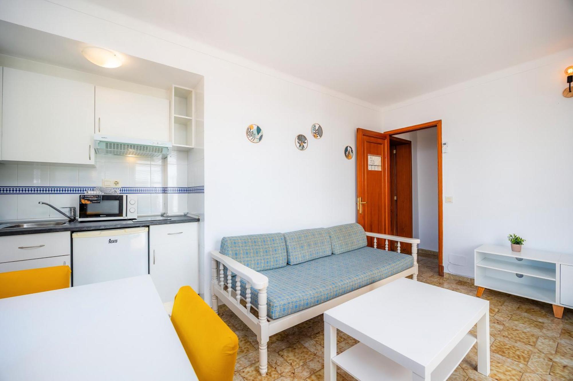 Felipe 1-4 Apartment *